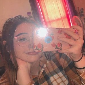 Meet your Posher, Jaylee